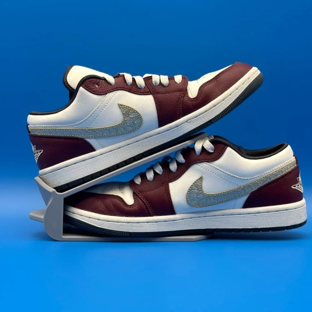 Jordan 1 Low SE Year of the Dragon Sail Dark Team Red FJ5735-100‎ Size 10W 8.5M